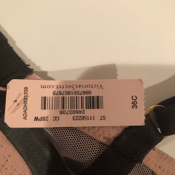 VICTORIA’S SECRET Black Lace with Pink Lining Lined Plunge BRA 36C NWT - Picture 8 of 9